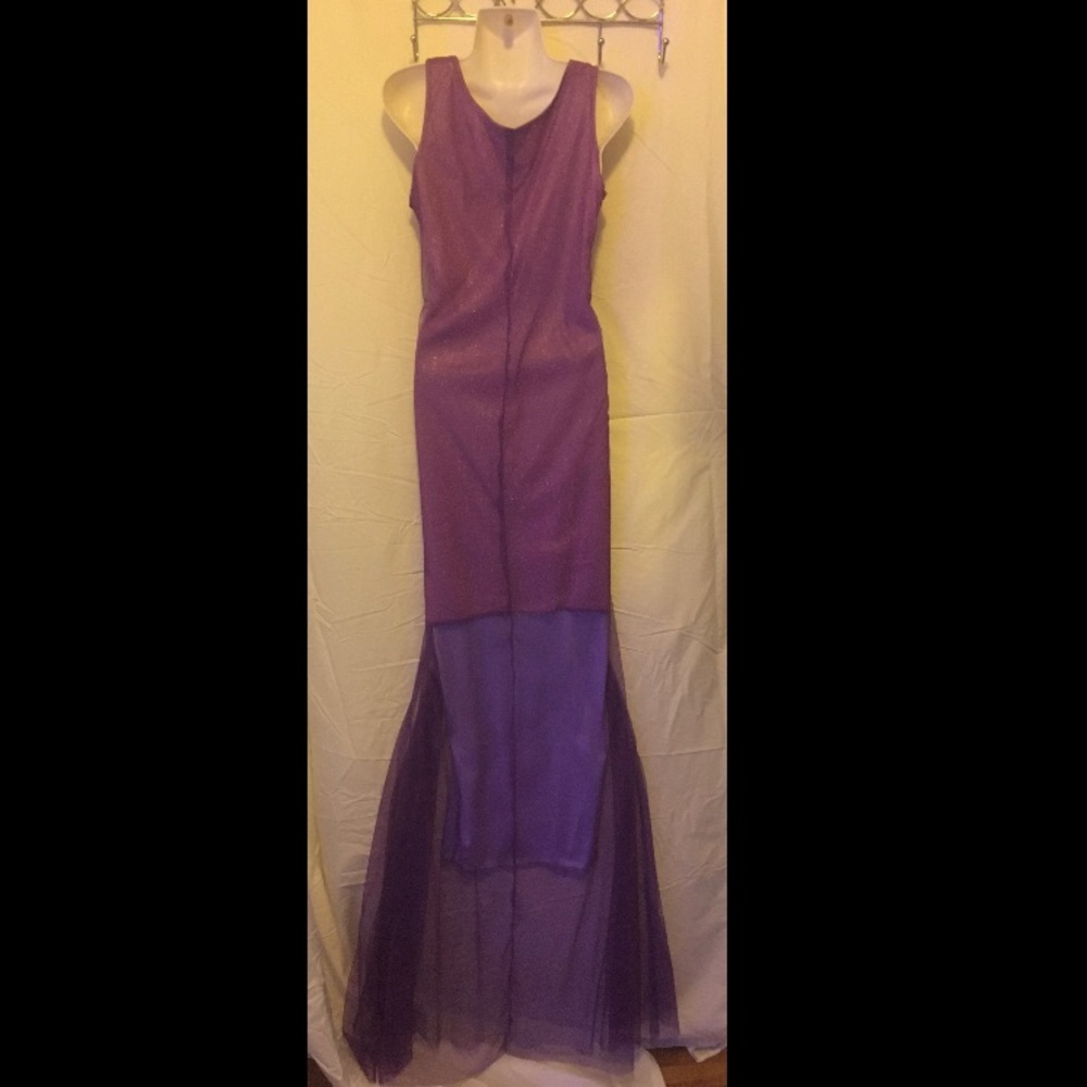 dress - Picture 2 of 2
